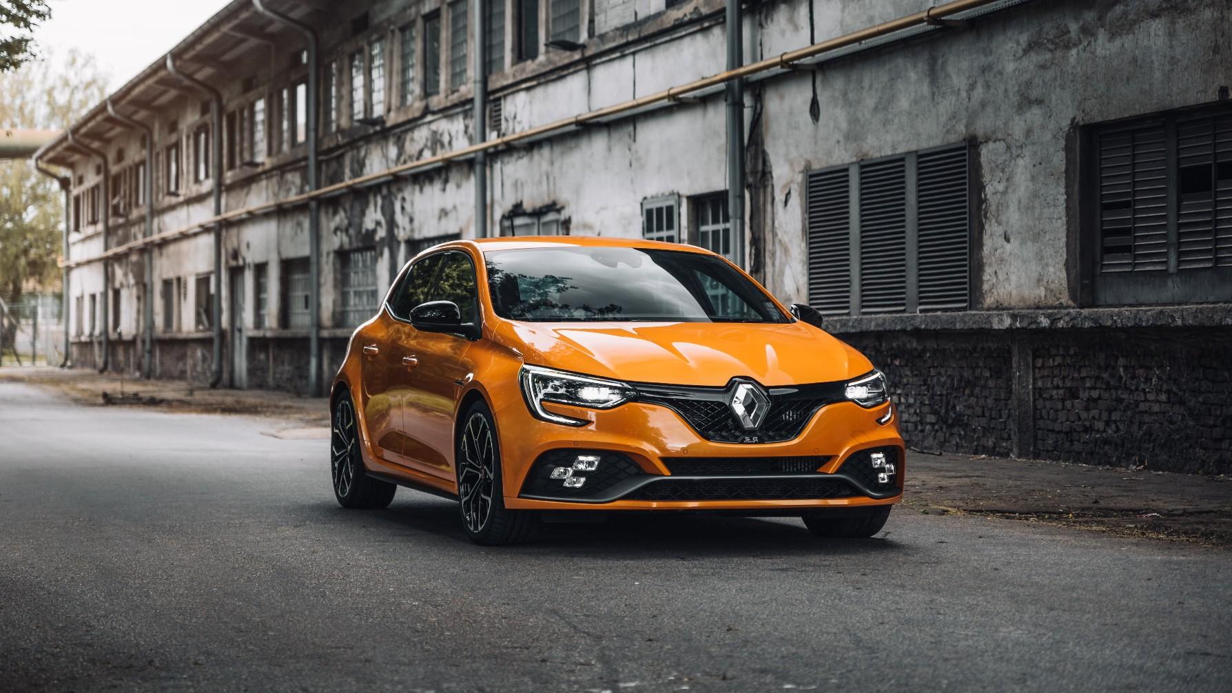 Renault Megane: Dynaaminen Hatchback